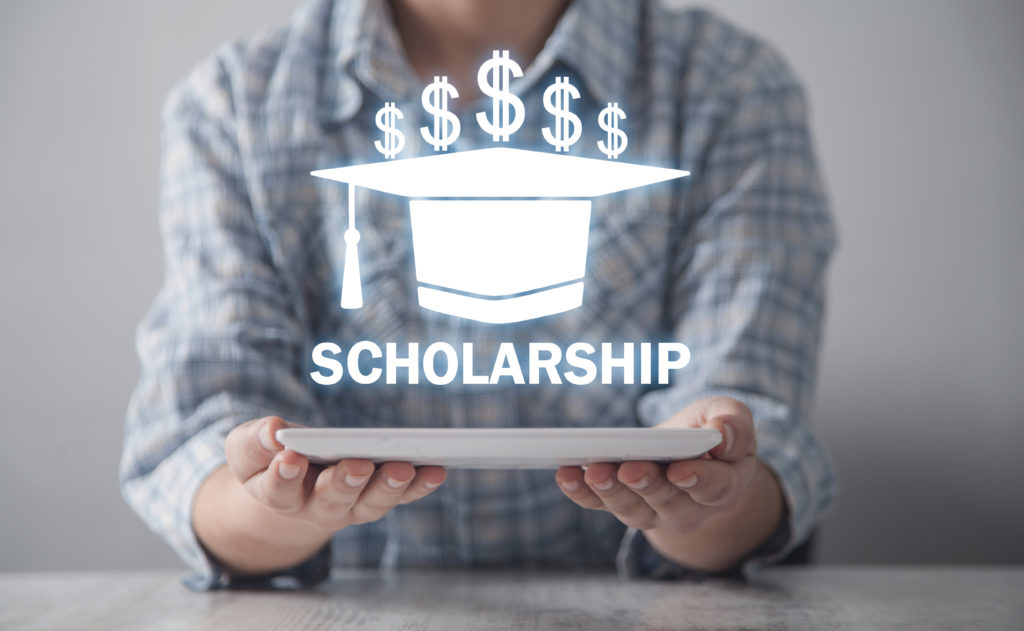 A Parents’ Guide to Scholarships